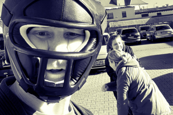 Erfolgreiches Selbstverteidigungs - Wochenende