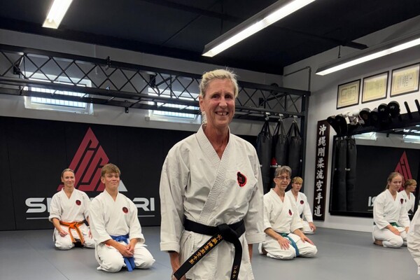 Wir haben zwei neue Schwarzgurte in unserem Dojo
