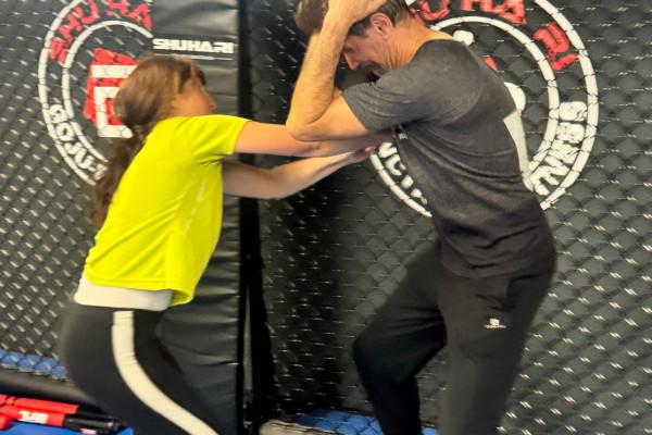 Erfolgreiches Selbstverteidigungs - Wochenende