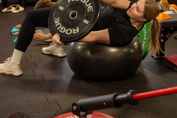 CHRISTMAS POWER BURN BOOTCAMP und PILATES