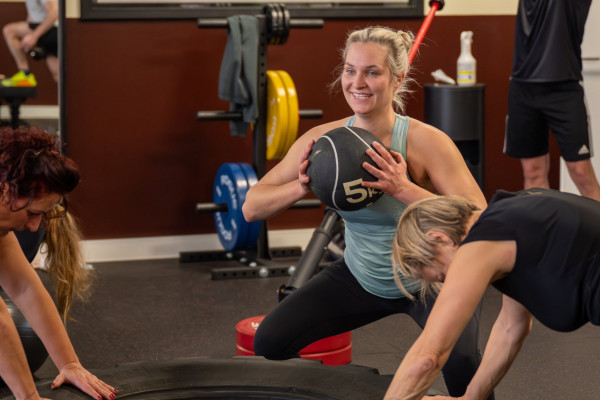 CHRISTMAS POWER BURN BOOTCAMP und PILATES