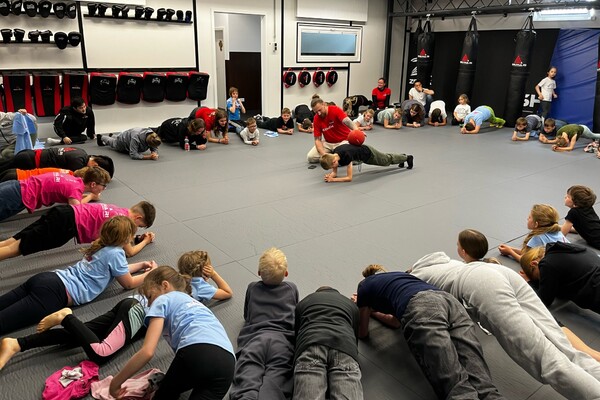 ShuHaRi Kidscamp 2025