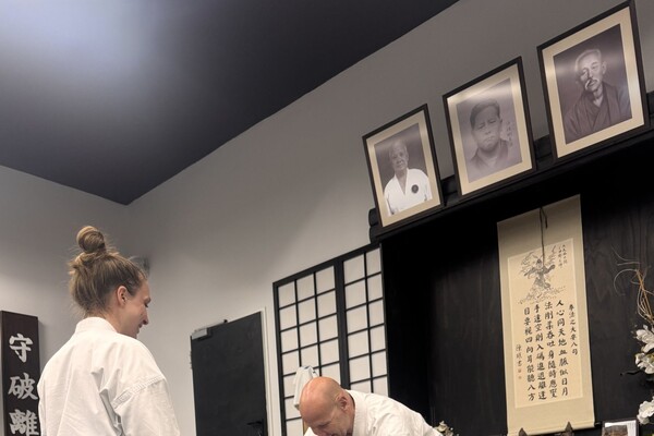Wir haben zwei neue Schwarzgurte in unserem Dojo