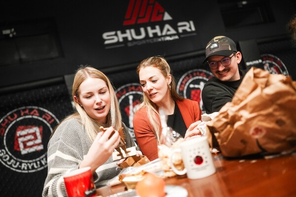 ShuHaRi Weihnachtsfeier 2025